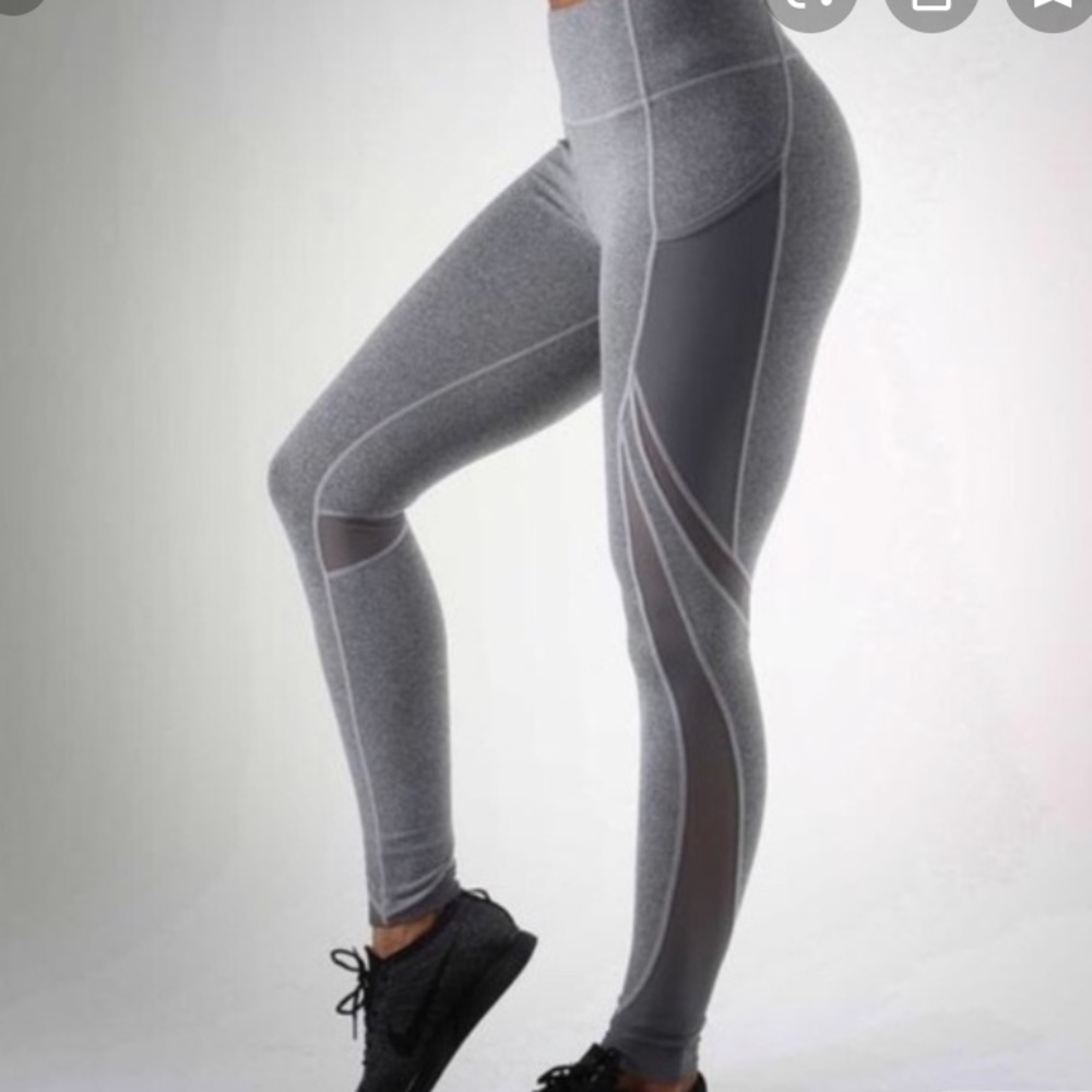 Gymshark dry sculpture leggings